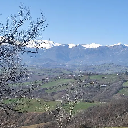 Graziesole Mattone Upstairs E Downstairs Farmház