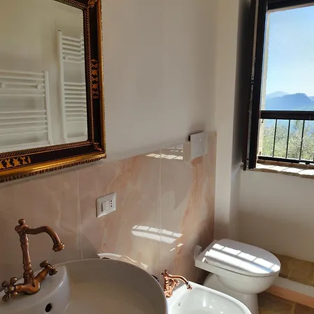 Κατάλυμα σε φάρμα Graziesole Mattone Upstairs E Downstairs Penna San Giovanni